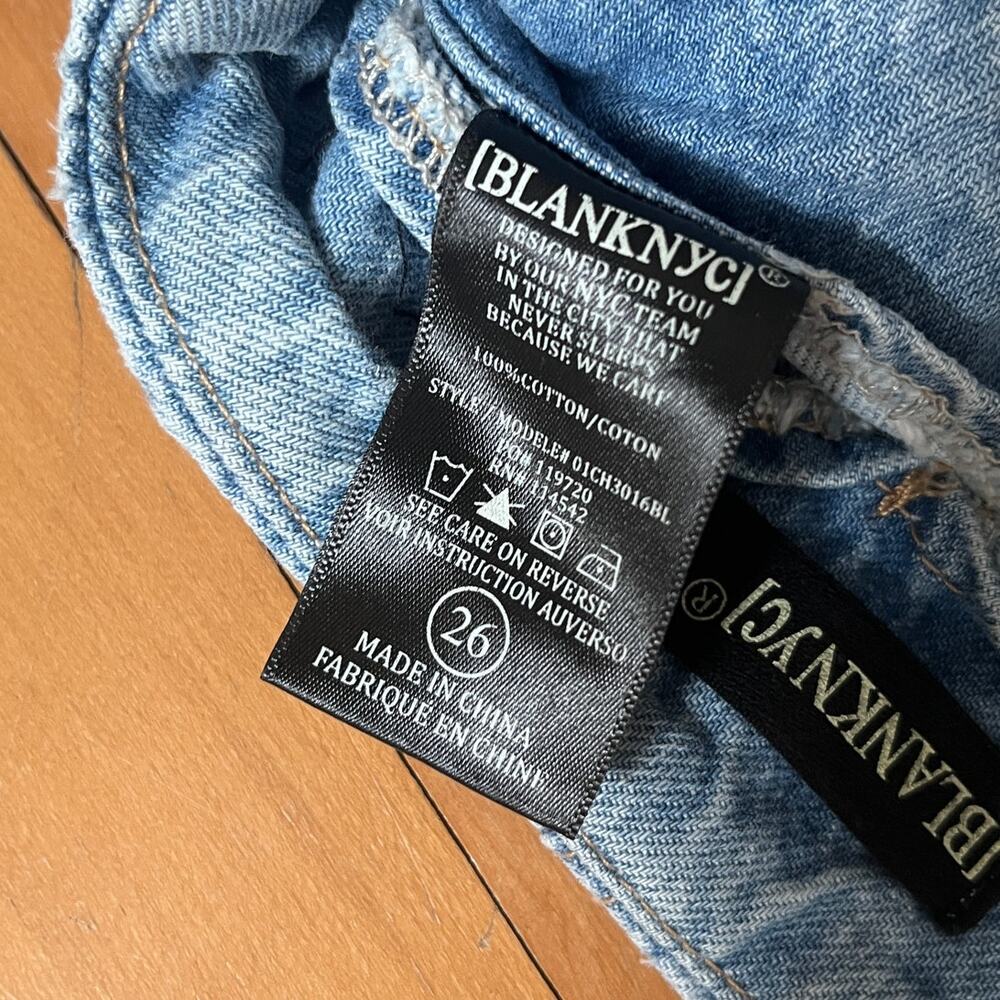 BLANKNYC Self Belted Cargo Denim Jeans Steal The Show 26 EUC - Picture 3 of 6